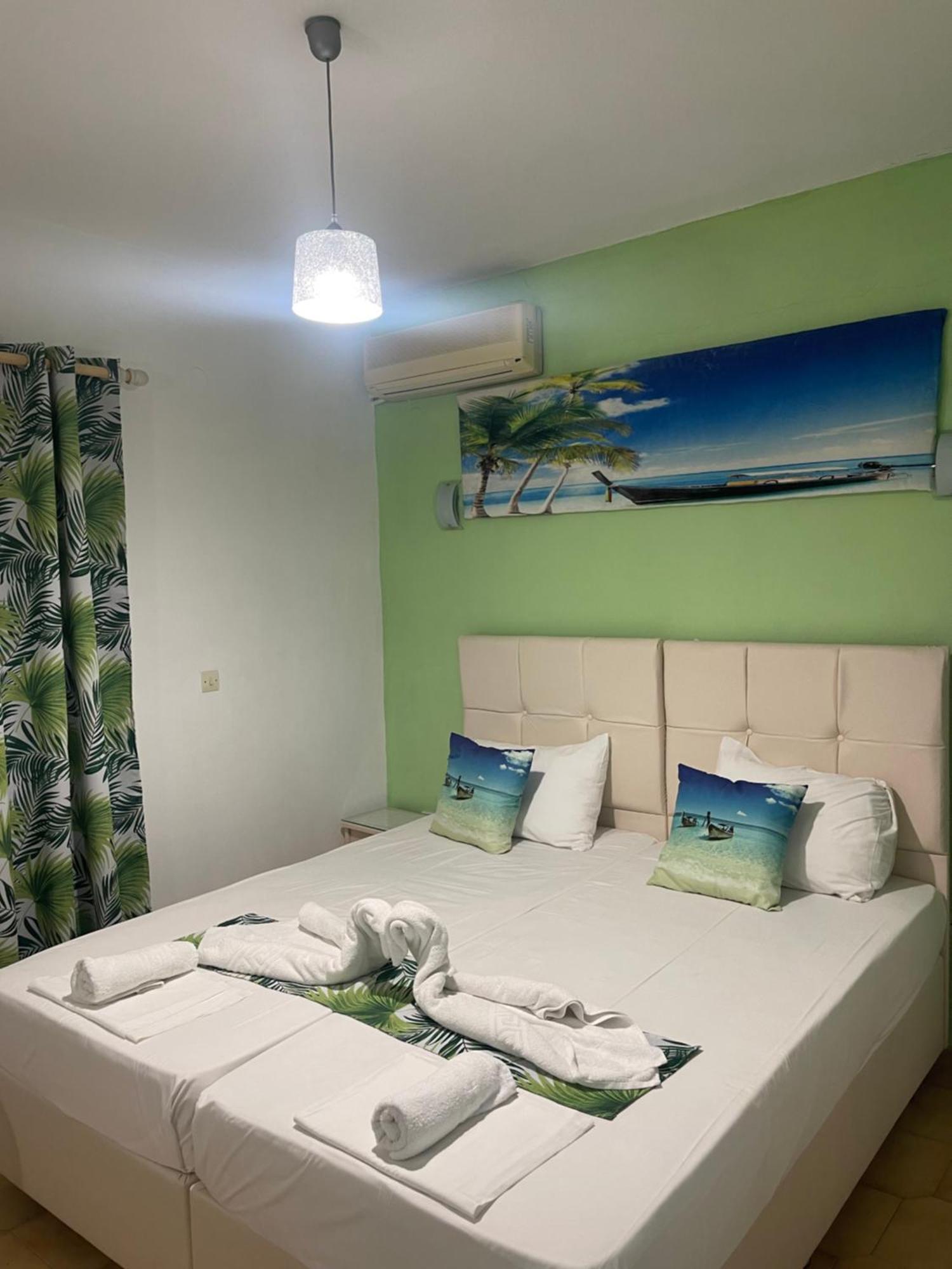 Pansion Katerina Hotel Skala Eresou Bagian luar foto